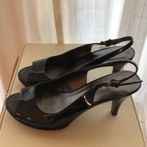 Nine West black patent peep toe 3” heels